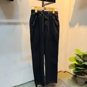 Black Straight Pant