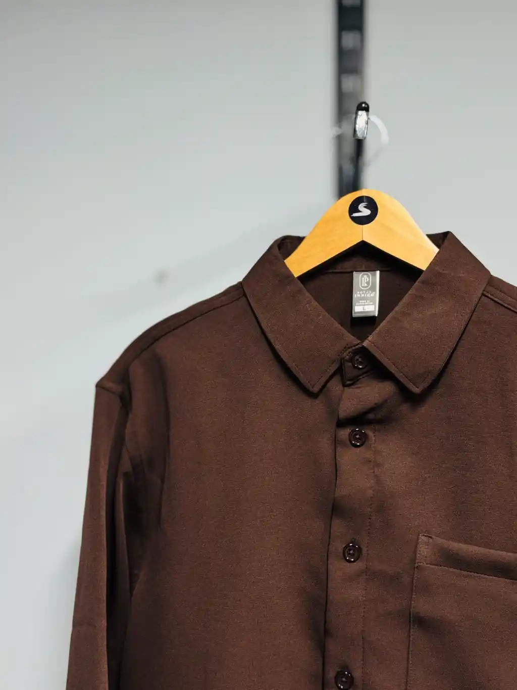 Boxy Fit Shirt - Image 4