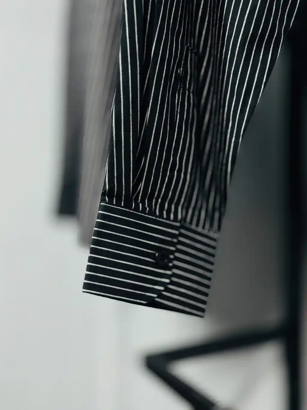 Boxy Fit Shirt - Image 3
