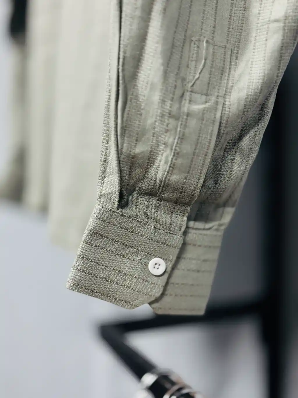 Boxy Fit Shirt - Image 3