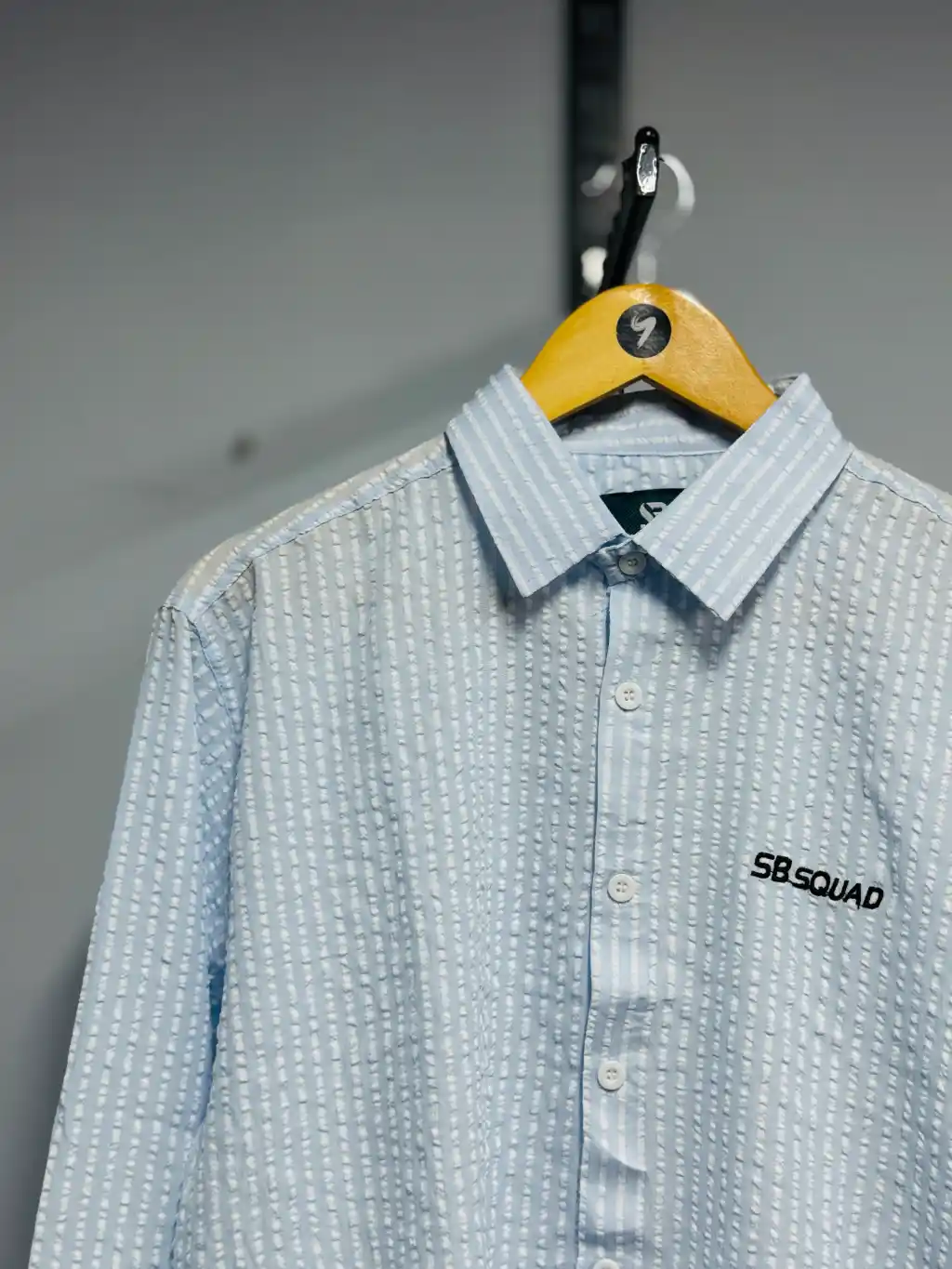 Boxy Fit Shirt - Image 4