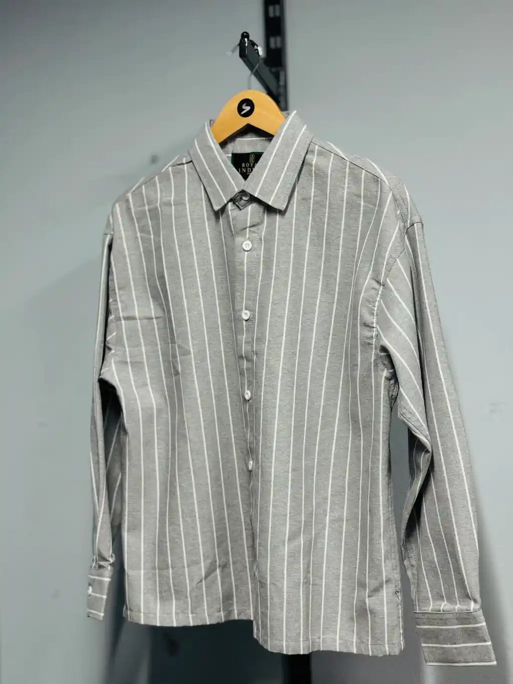 Boxy Fit Shirt - Image 2